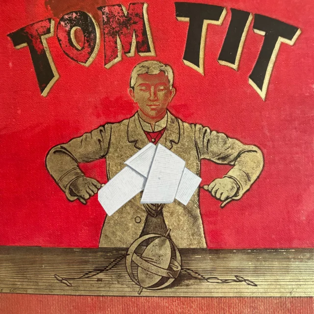 Une autre page de Tom Tit : 

Fabriquer un pentagone avec une bande de papier.

Je me demande si on ne pourrait pas utiliser cette idée pour un nœud de cravate pentagonal ?
Mais je ne suis pas expert en cravates.